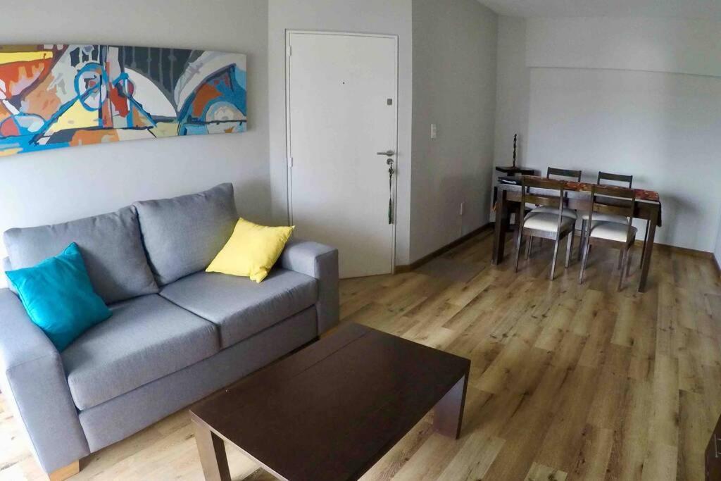 Depto Val Apartment เมนโดซา ภายนอก รูปภาพ